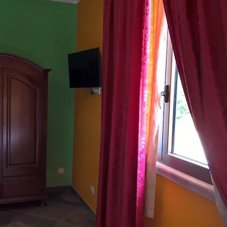 101 Bed & Breakfast 3*