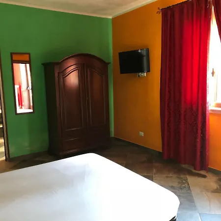 Bed and Breakfast 101 3*